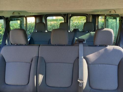 voiture 9 places en location proche angers